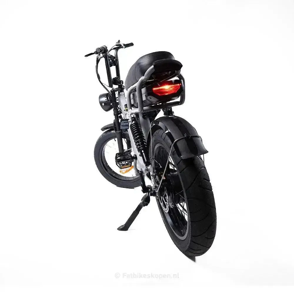 EB8 Pro - Grå