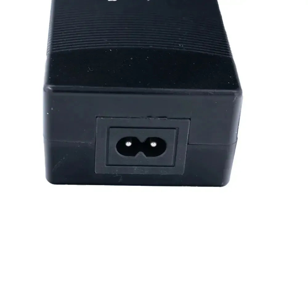 V20 – Oplader