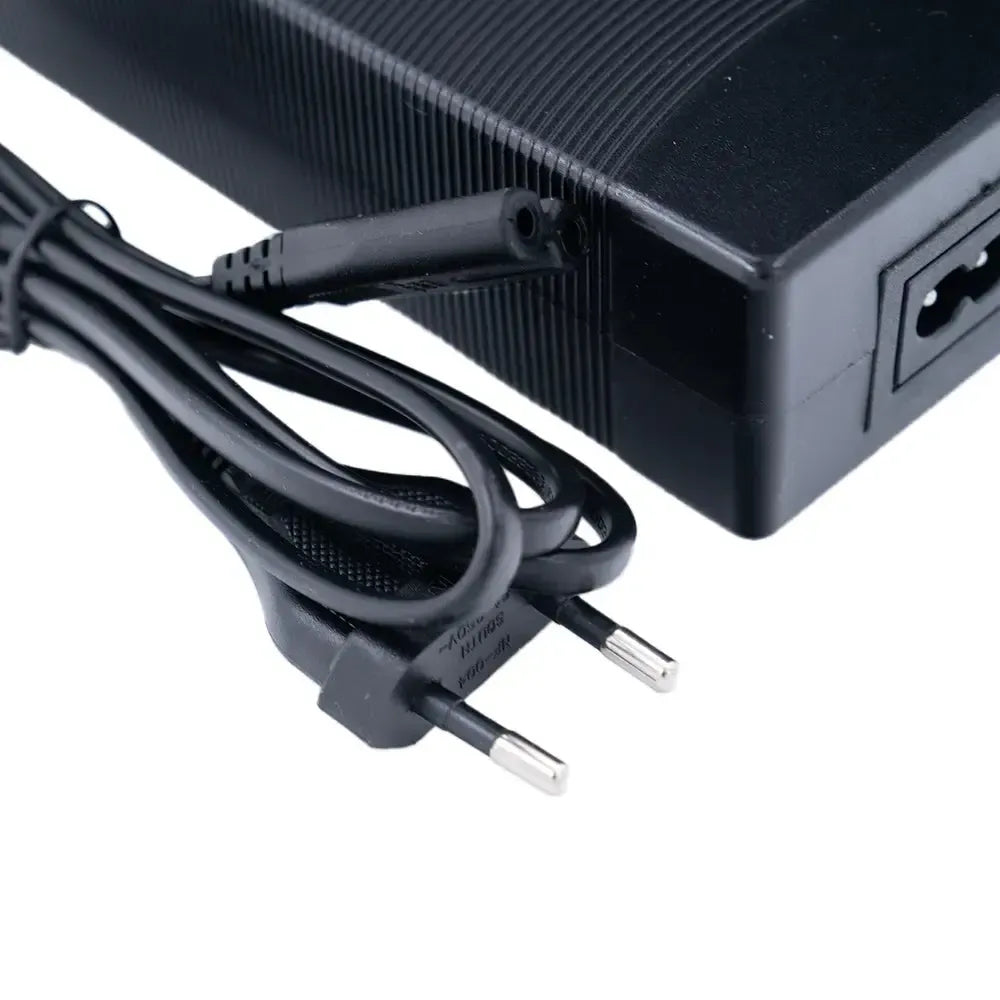 V20 – Oplader